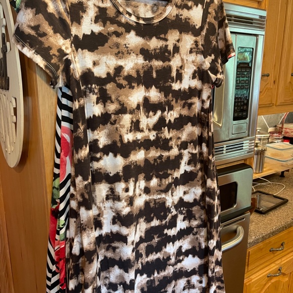 Lularoe dresses - Picture 3 of 10